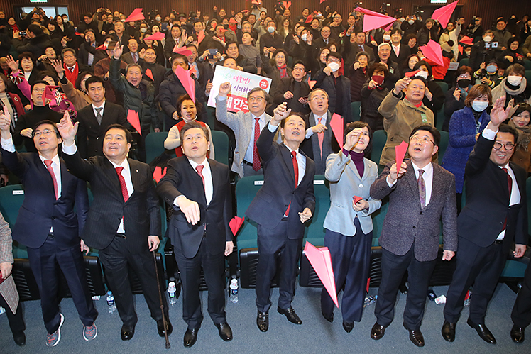 제목 노출 영역입니다 이미지