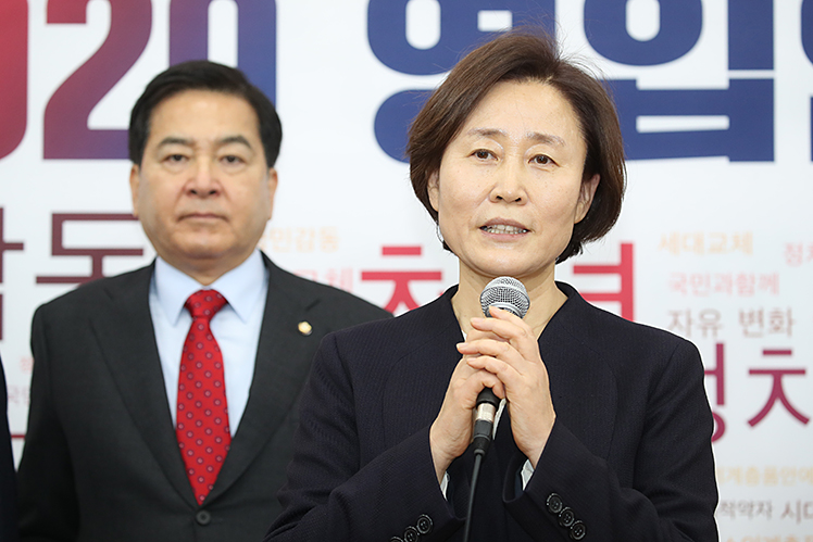 제목 노출 영역입니다 이미지
