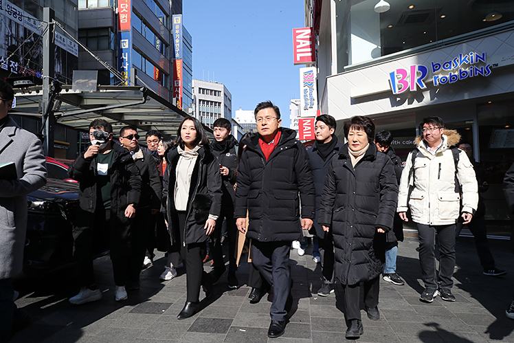 제목 노출 영역입니다 이미지