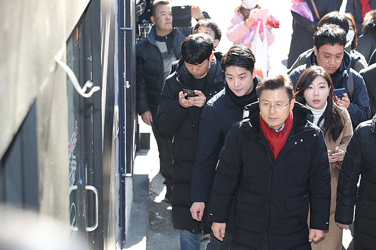 제목 노출 영역입니다 이미지