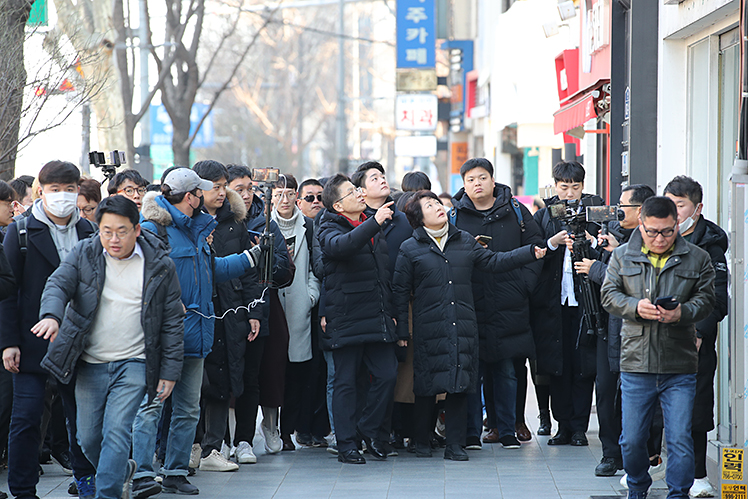 제목 노출 영역입니다 이미지