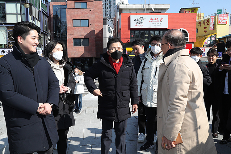 제목 노출 영역입니다 이미지