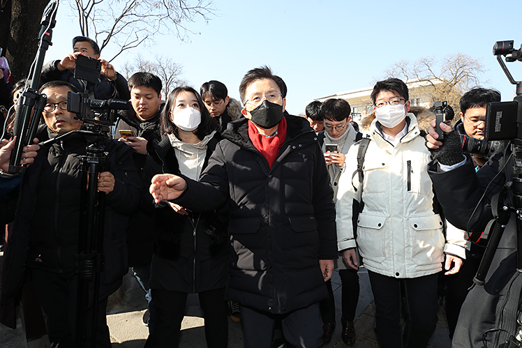 제목 노출 영역입니다 이미지