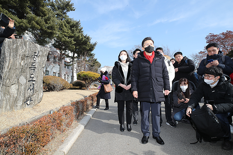 제목 노출 영역입니다 이미지
