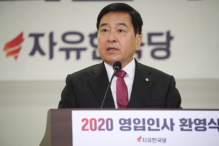 제목 노출 영역입니다 이미지