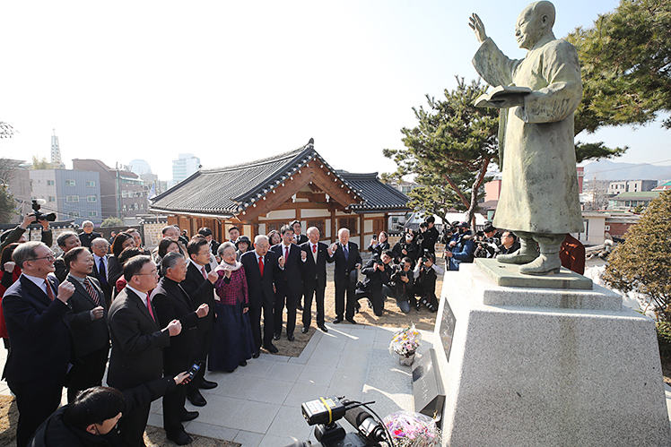 제목 노출 영역입니다 이미지