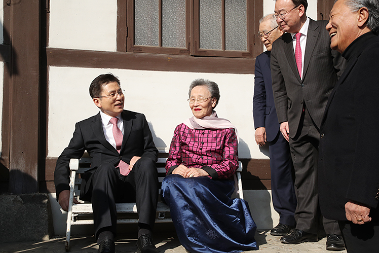 제목 노출 영역입니다 이미지