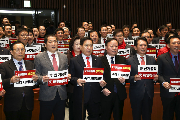제목 노출 영역입니다 이미지