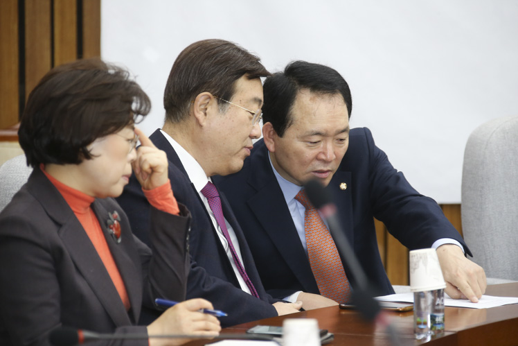 제목 노출 영역입니다 이미지