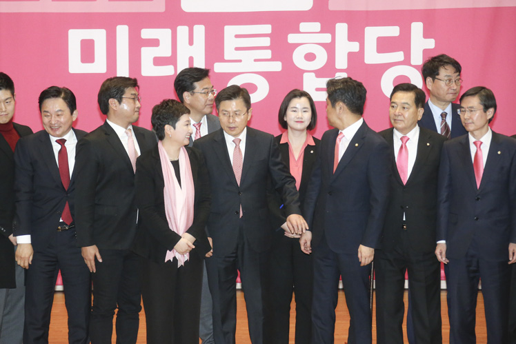 제목 노출 영역입니다 이미지