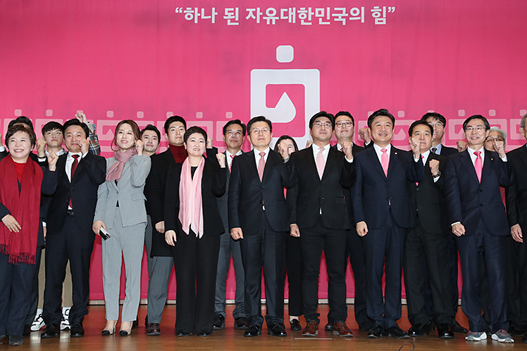 제목 노출 영역입니다 이미지