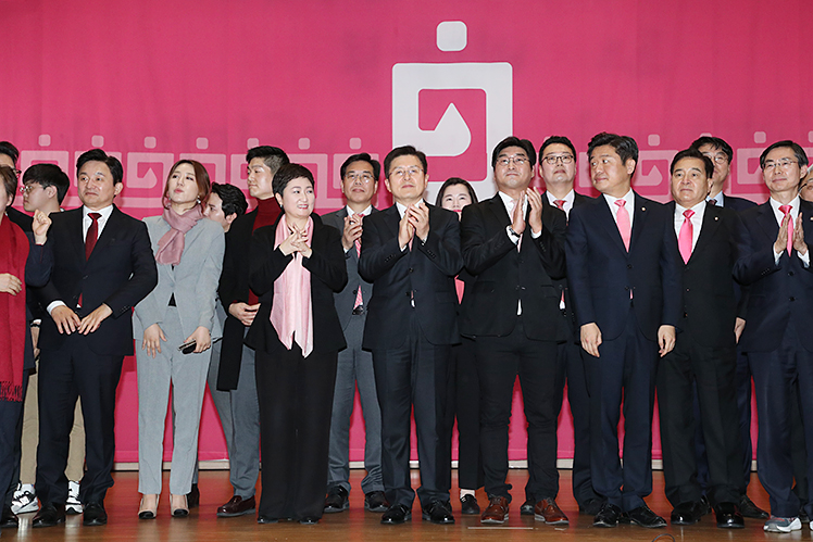 제목 노출 영역입니다 이미지
