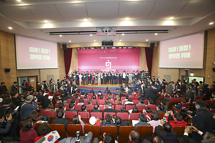 제목 노출 영역입니다 이미지