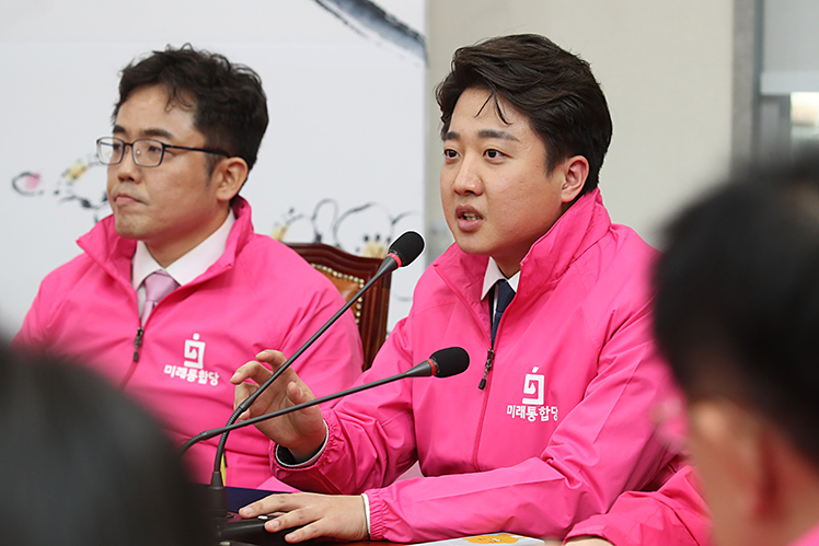 제목 노출 영역입니다 이미지