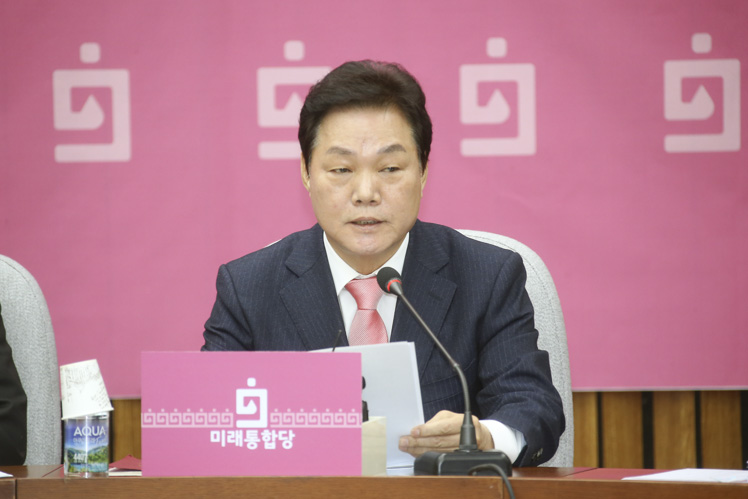 제목 노출 영역입니다 이미지