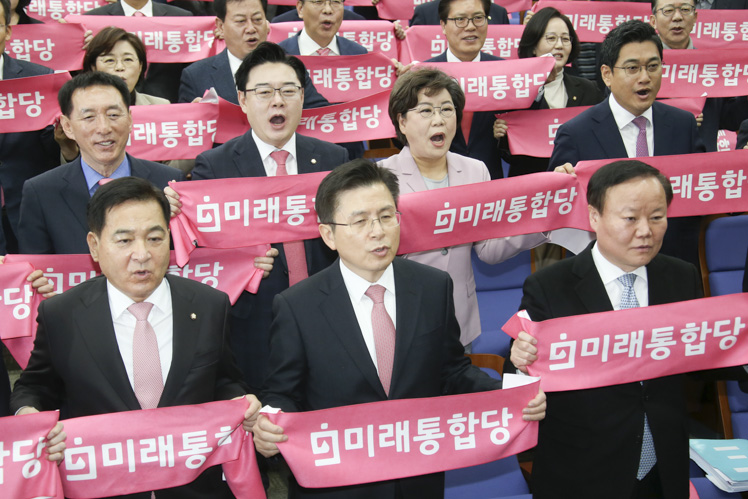 제목 노출 영역입니다 이미지
