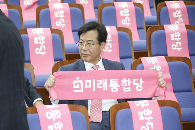 제목 노출 영역입니다 이미지