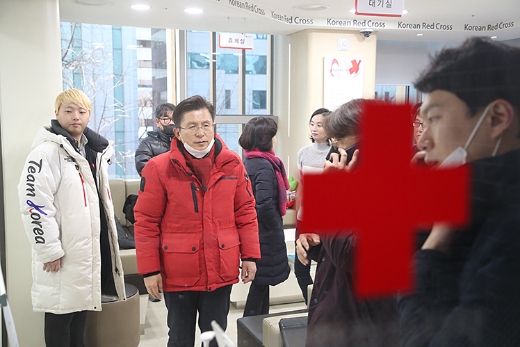 제목 노출 영역입니다 이미지