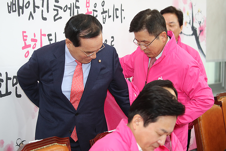 제목 노출 영역입니다 이미지