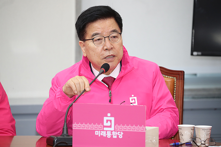 제목 노출 영역입니다 이미지