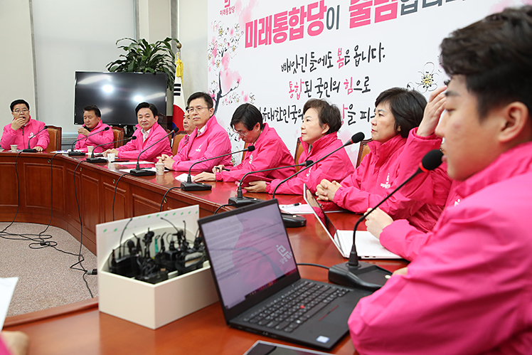 제목 노출 영역입니다 이미지