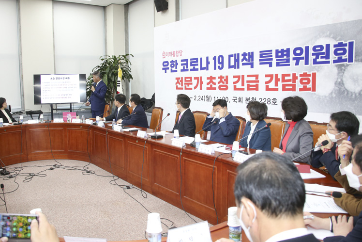제목 노출 영역입니다 이미지
