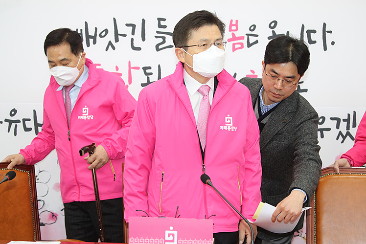 제목 노출 영역입니다 이미지