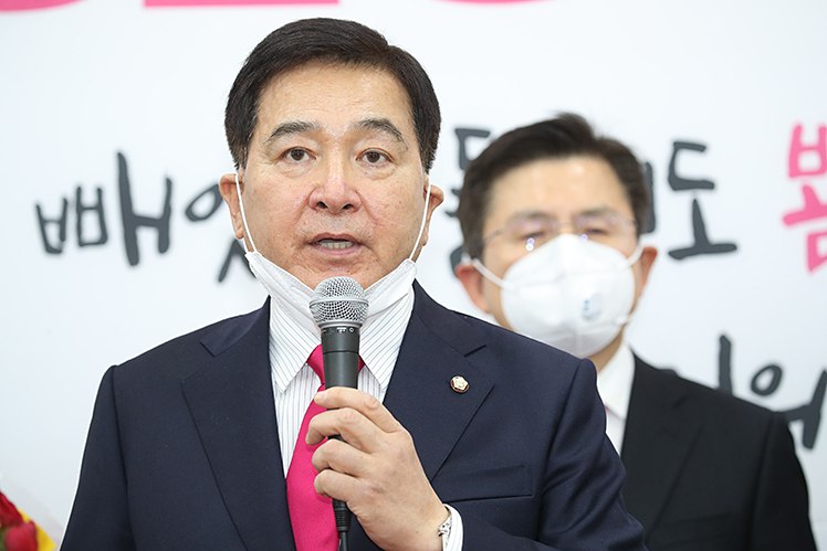 제목 노출 영역입니다 이미지