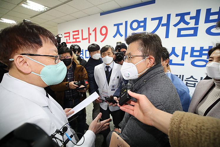 제목 노출 영역입니다 이미지