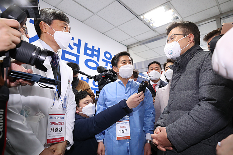 제목 노출 영역입니다 이미지
