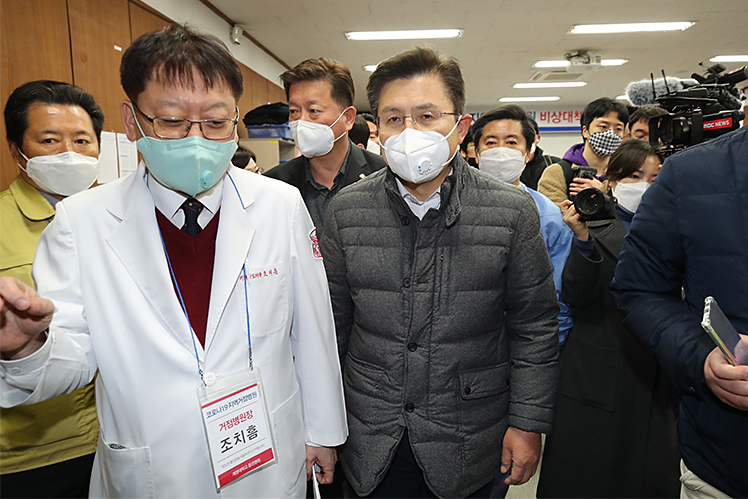 제목 노출 영역입니다 이미지