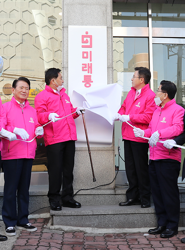 제목 노출 영역입니다 이미지