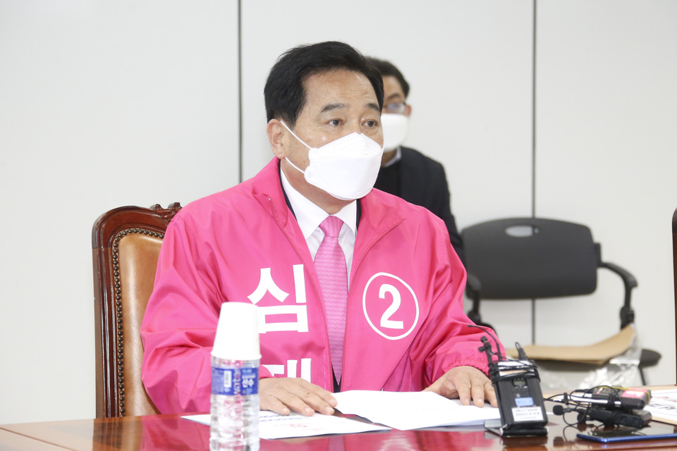 제목 노출 영역입니다 이미지
