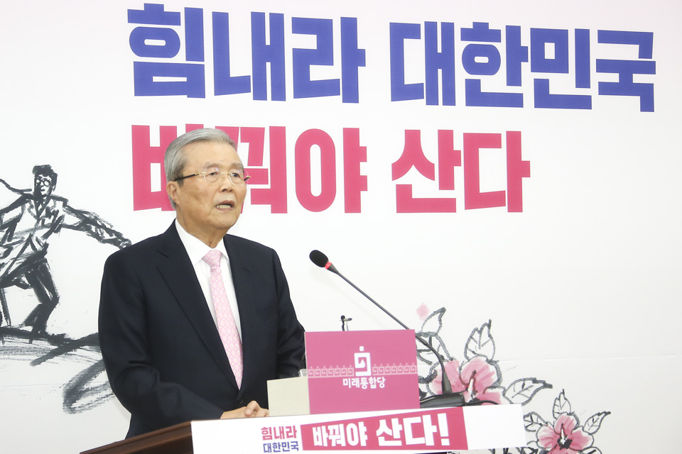 제목 노출 영역입니다 이미지
