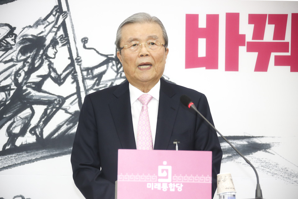 제목 노출 영역입니다 이미지