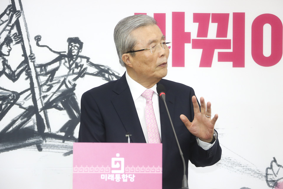 제목 노출 영역입니다 이미지