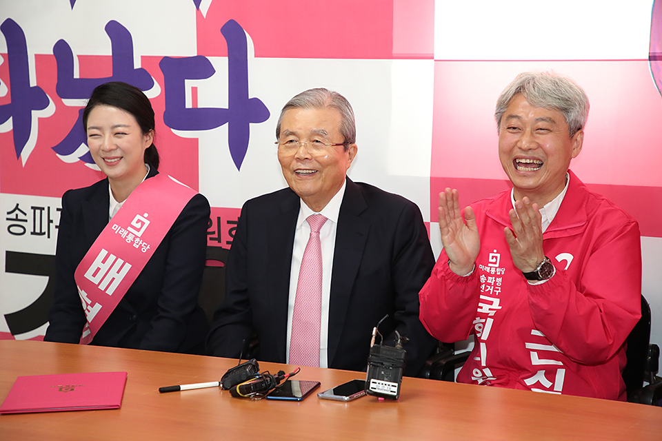 제목 노출 영역입니다 이미지