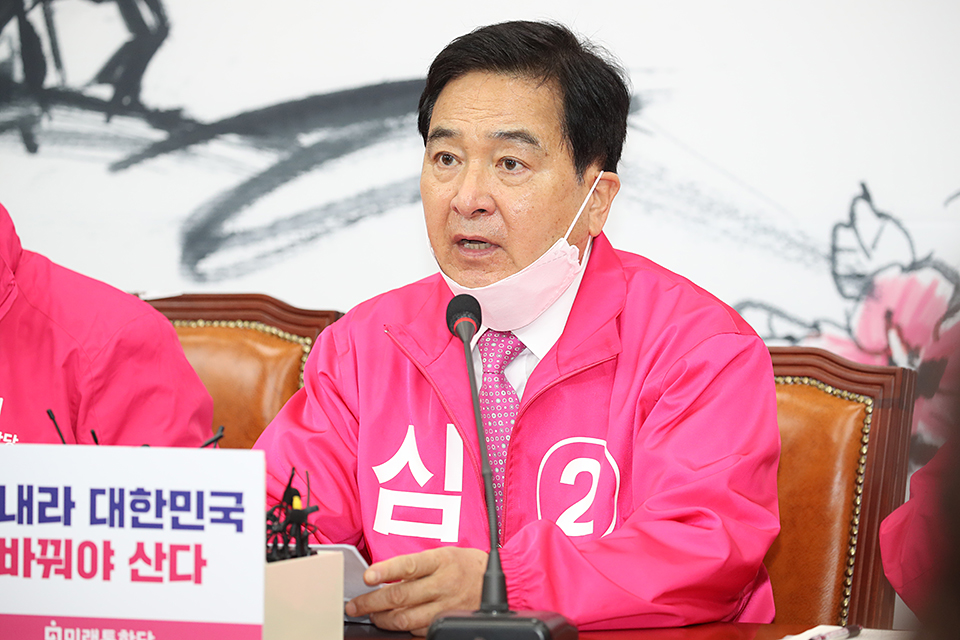 제목 노출 영역입니다 이미지
