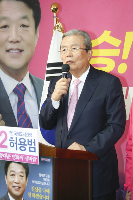 제목 노출 영역입니다 이미지
