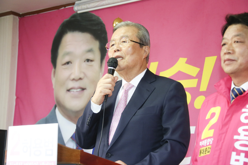 제목 노출 영역입니다 이미지