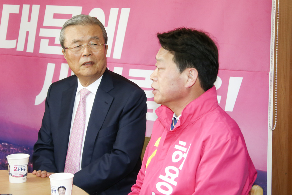 제목 노출 영역입니다 이미지
