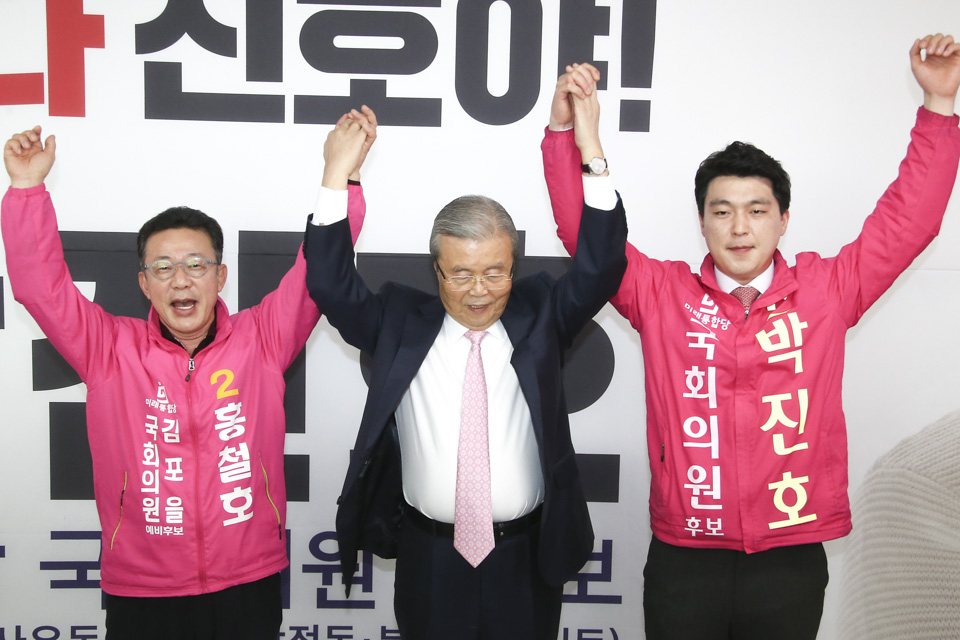 제목 노출 영역입니다 이미지