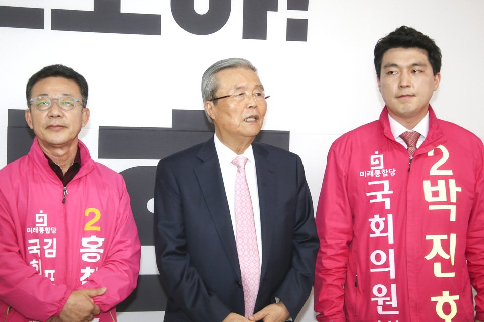 제목 노출 영역입니다 이미지