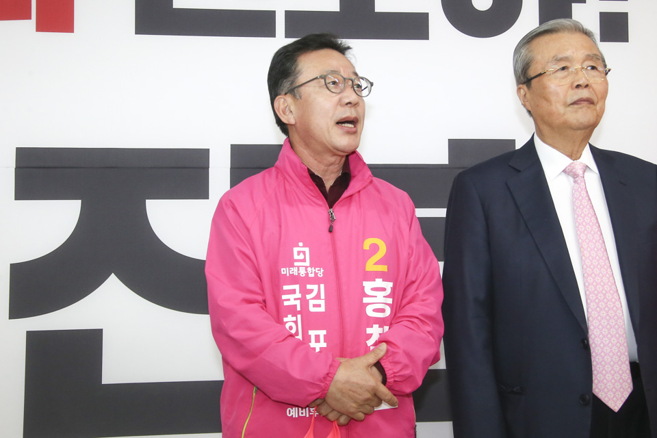 제목 노출 영역입니다 이미지
