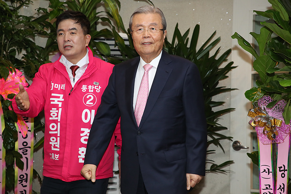 제목 노출 영역입니다 이미지