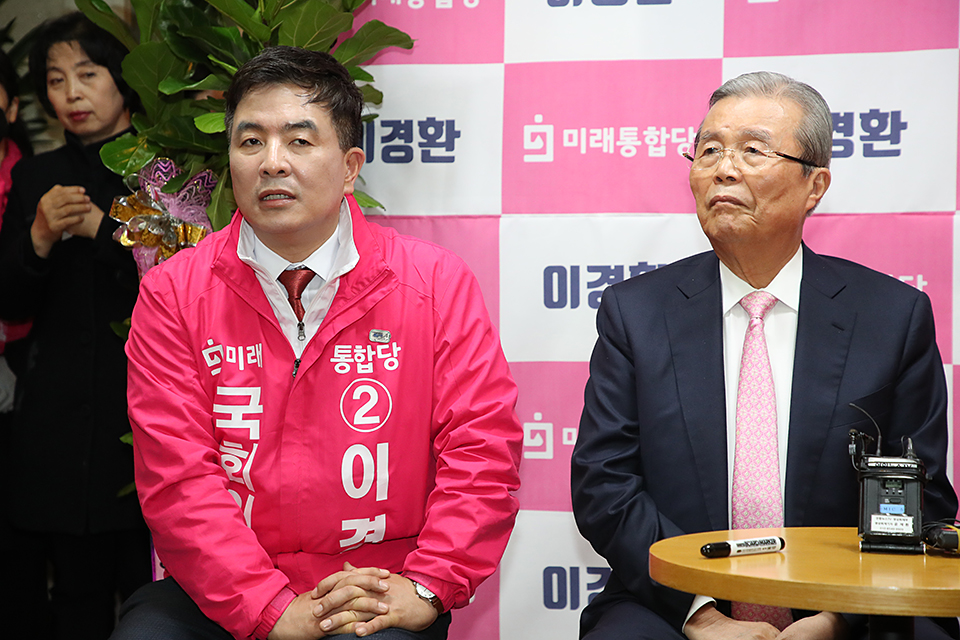 제목 노출 영역입니다 이미지