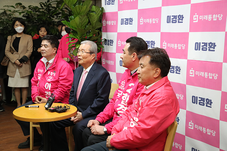 제목 노출 영역입니다 이미지