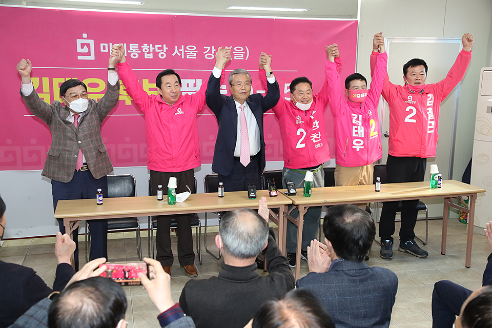제목 노출 영역입니다 이미지