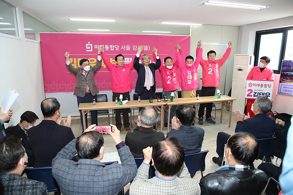 제목 노출 영역입니다 이미지