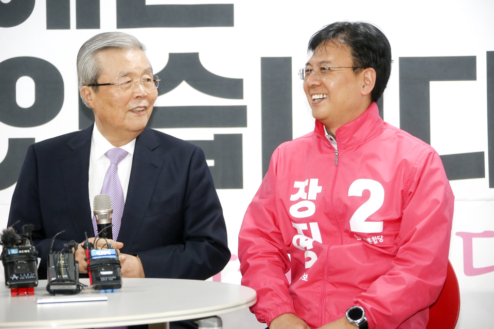 제목 노출 영역입니다 이미지